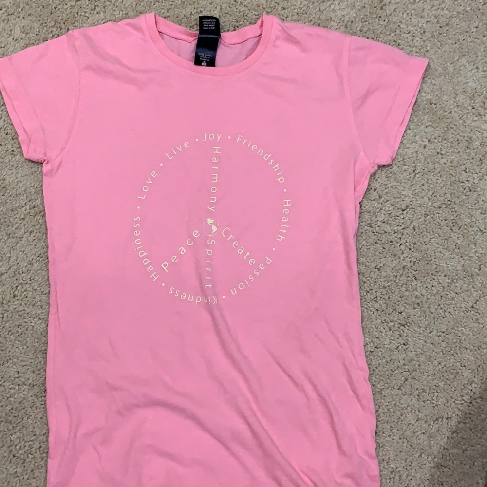 Women’s tee